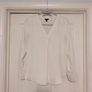 White long sleeve blouse